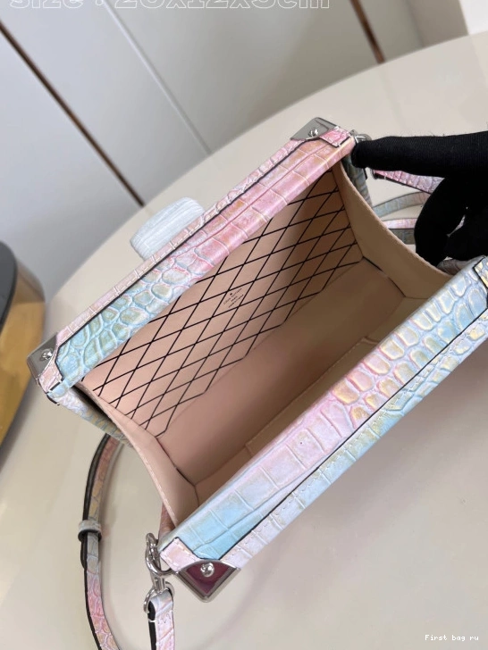 First bag ru MALLE PETITE VUITTON LOUIS 0811